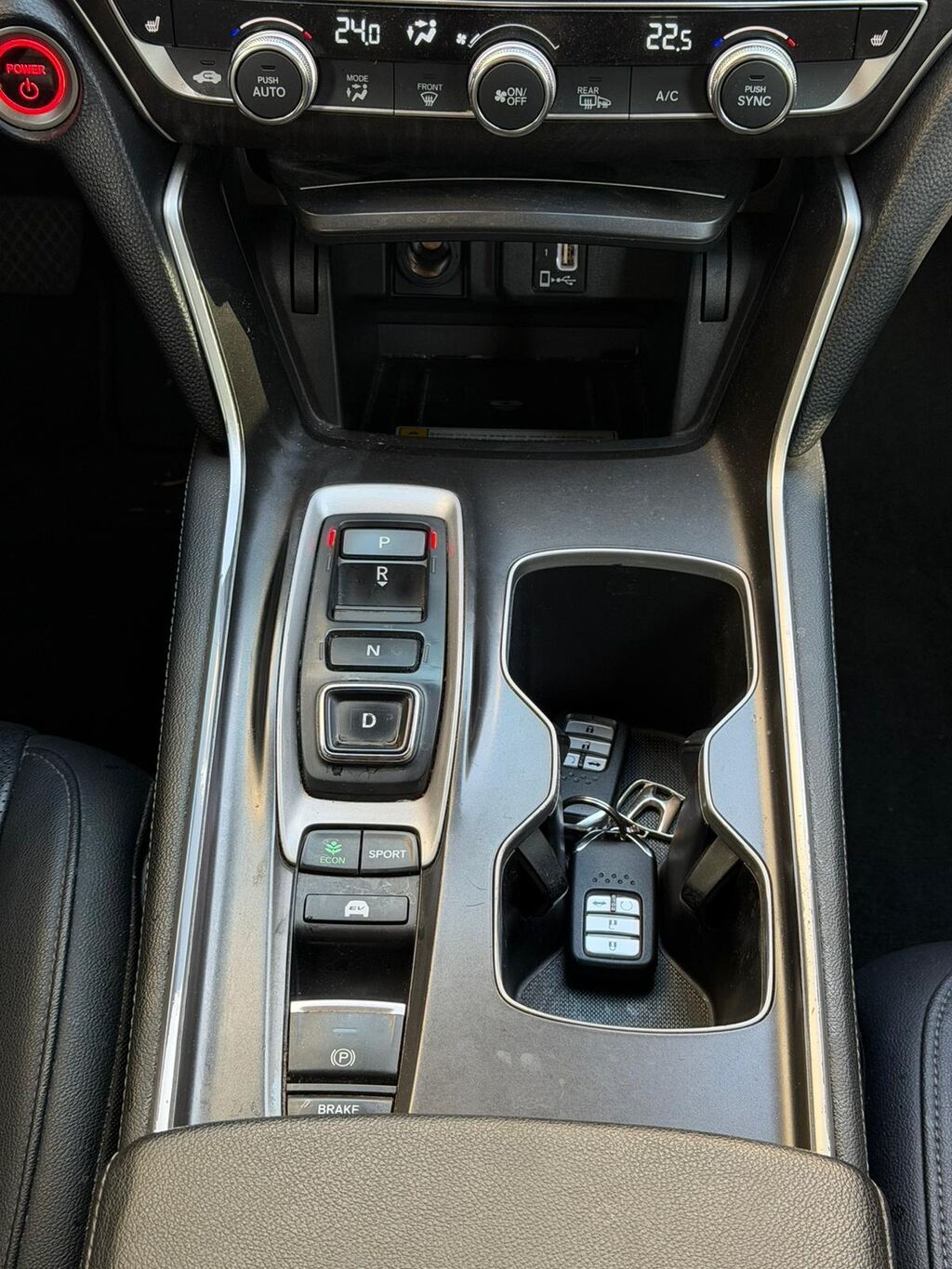Honda Accord: 2019 г., 2 л, Вариатор, Гибрид, Седан: фото 6