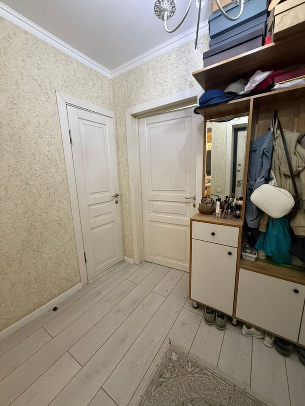 2 комнаты, 48 м², сквер Тоголок Молдо Индивидуалка, 3 этаж, Свежий ремонт: фото 3