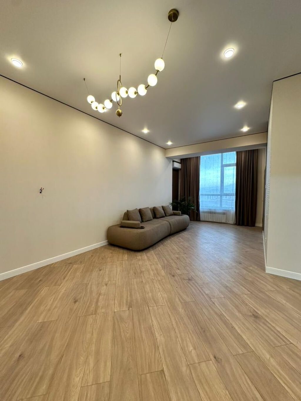 2 комнаты, 57 м², 7 мкр Элитка, 15 этаж, Дизайнерский ремонт: фото 8