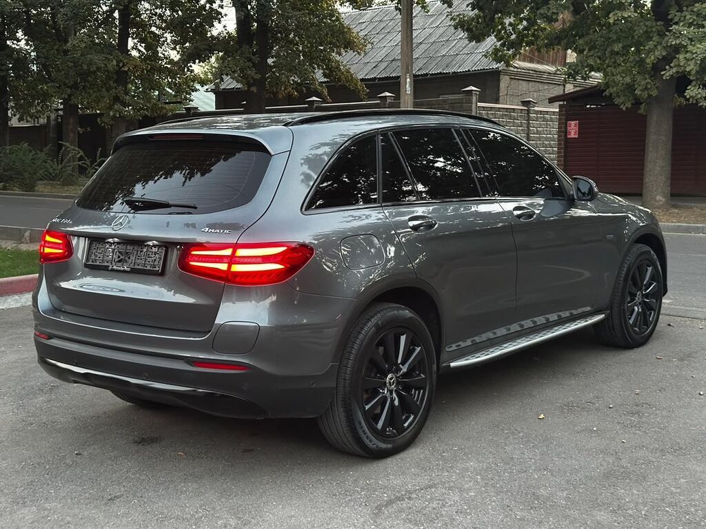 Mercedes-Benz GLC-Class: 2018 г., 2 л, Автомат, Электромобиль, Кроссовер: фото 4