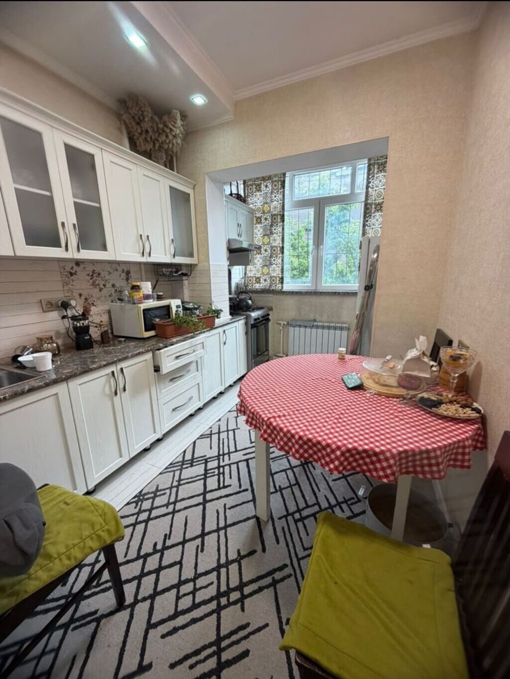3 комнаты, 64 м², 12 мкр 106 серия улучшенная, 3 этаж, Евроремонт: фото 5