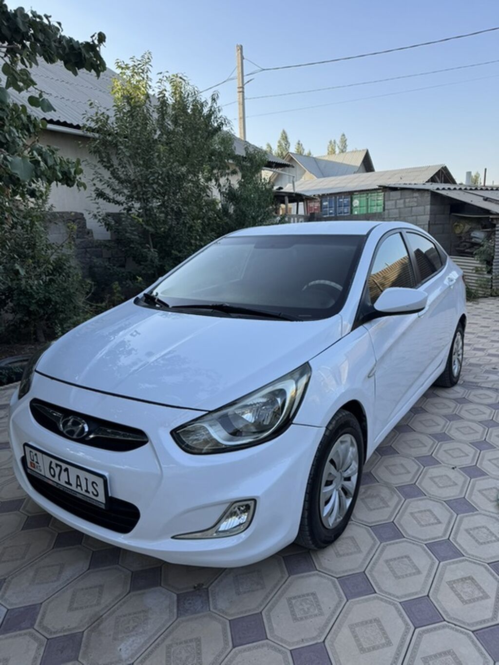 Hyundai Solaris: 2013 г., 1.6 л, Бензин: фото 1