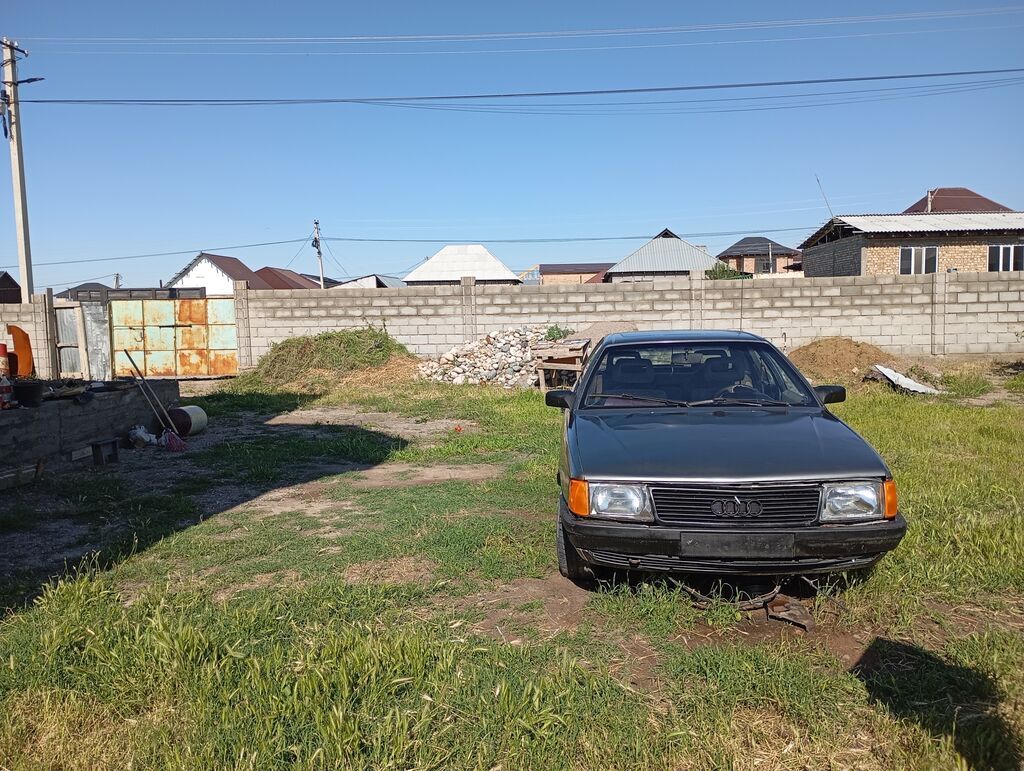 Audi : 1980 г., Механика, Седан: фото 6