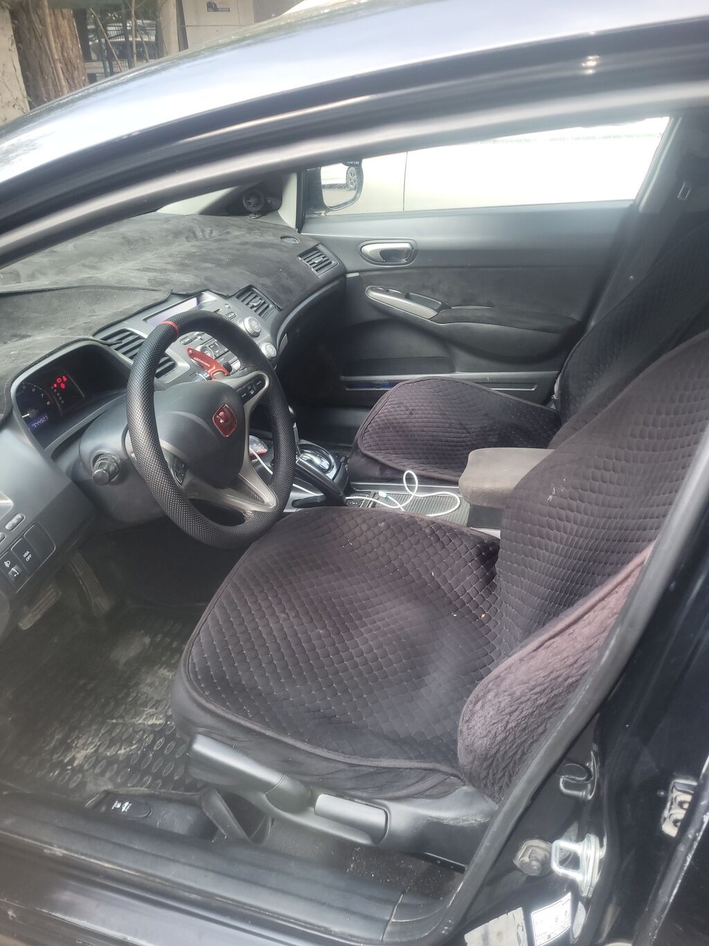 Honda Civic: 2007 г., 1.8 л, Автомат, Газ, Седан: фото 5