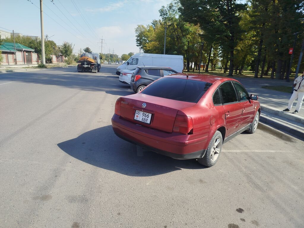 Volkswagen Passat: 1999 г., 1.8 л, Автомат, Бензин, Седан: фото 4