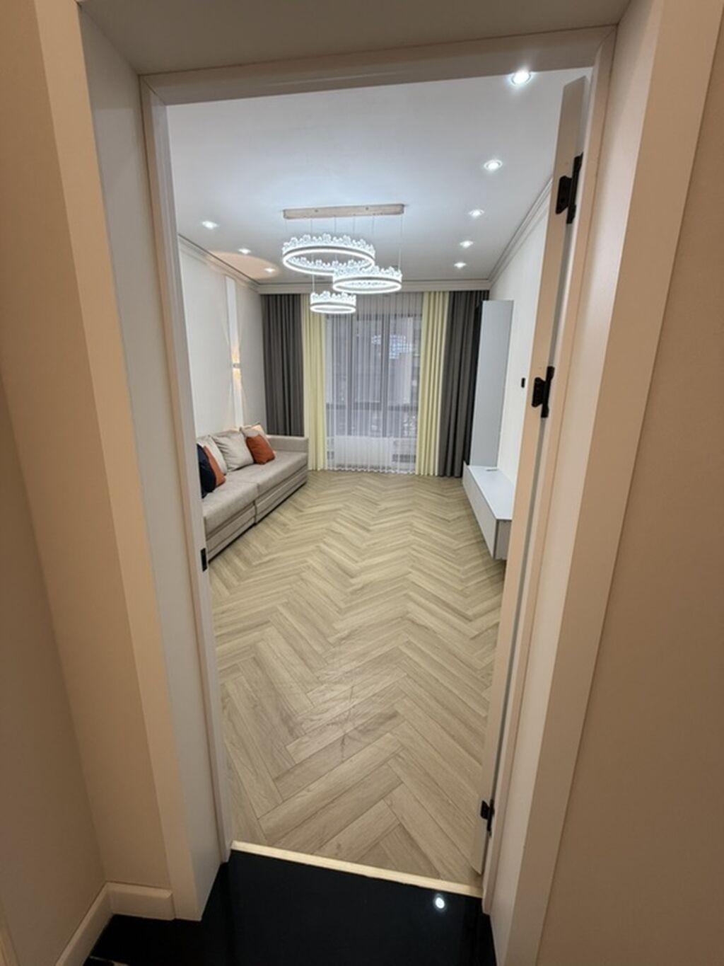 2 комнаты, 77 м², Асанбай мкр Элитка, 2 этаж, Дизайнерский ремонт: фото 5