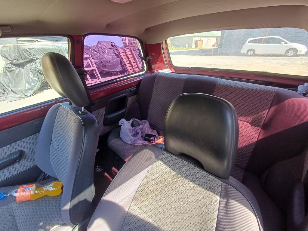 Toyota Starlet: 1992 г., 1.3 л, Автомат, Бензин, Хэтчбэк: фото 6