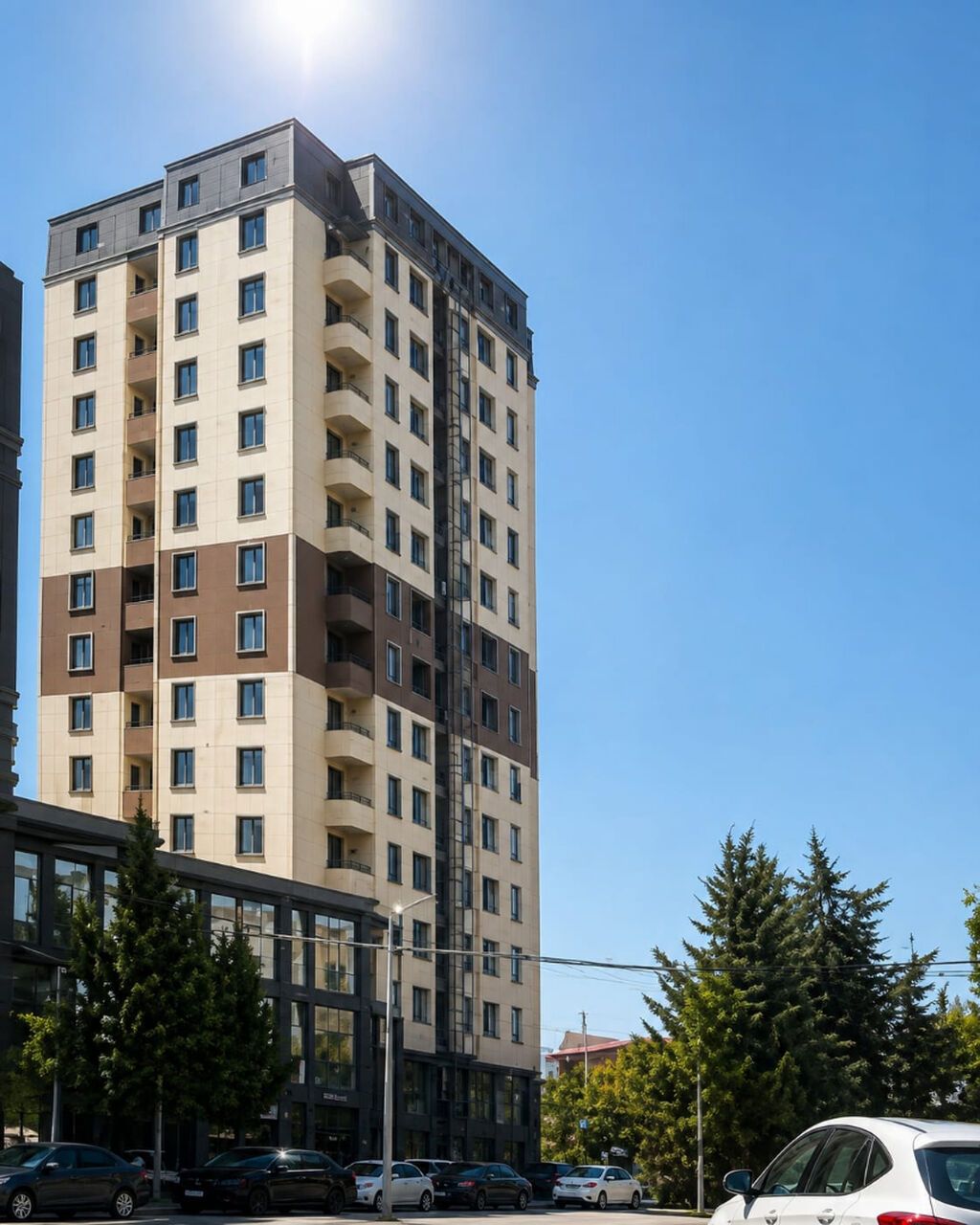 3 otaqlı, Yeni tikili, 147 kv. m