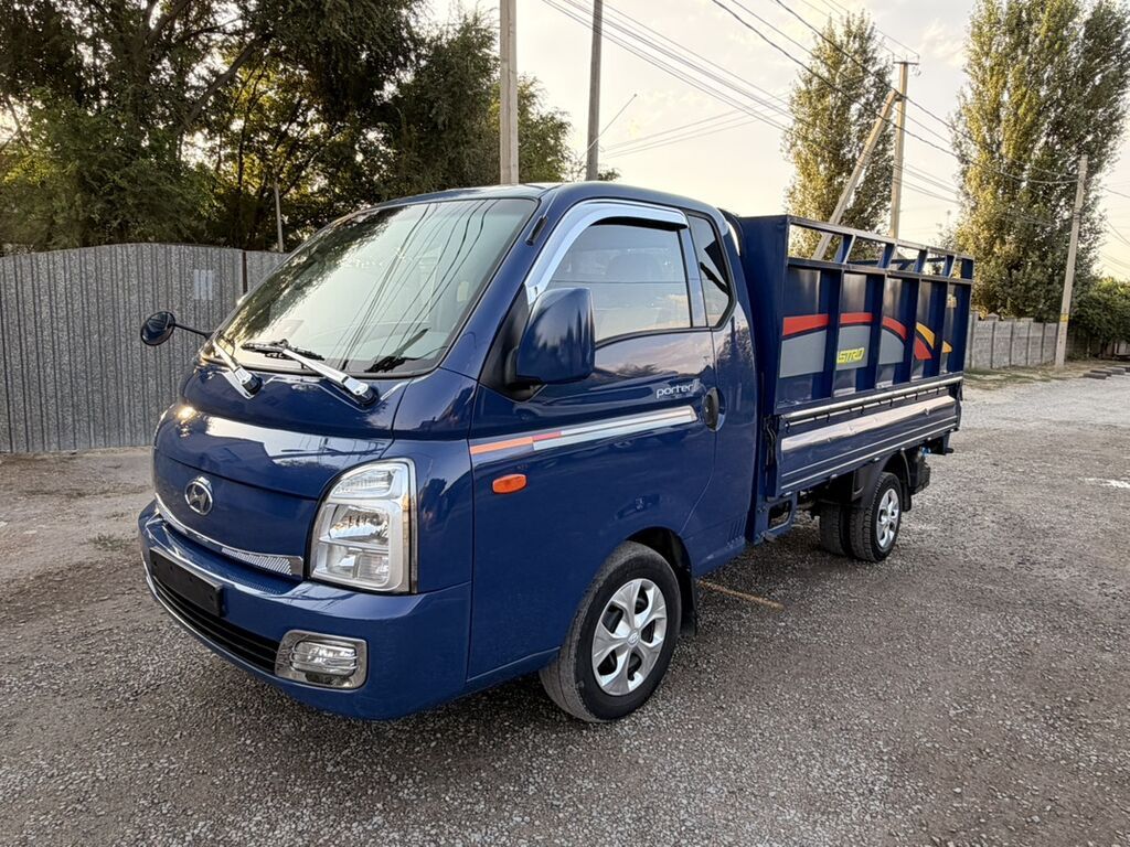 Hyundai Porter: 2021 г., 2.5 л, Типтроник, Дизель, Универсал: фото 1