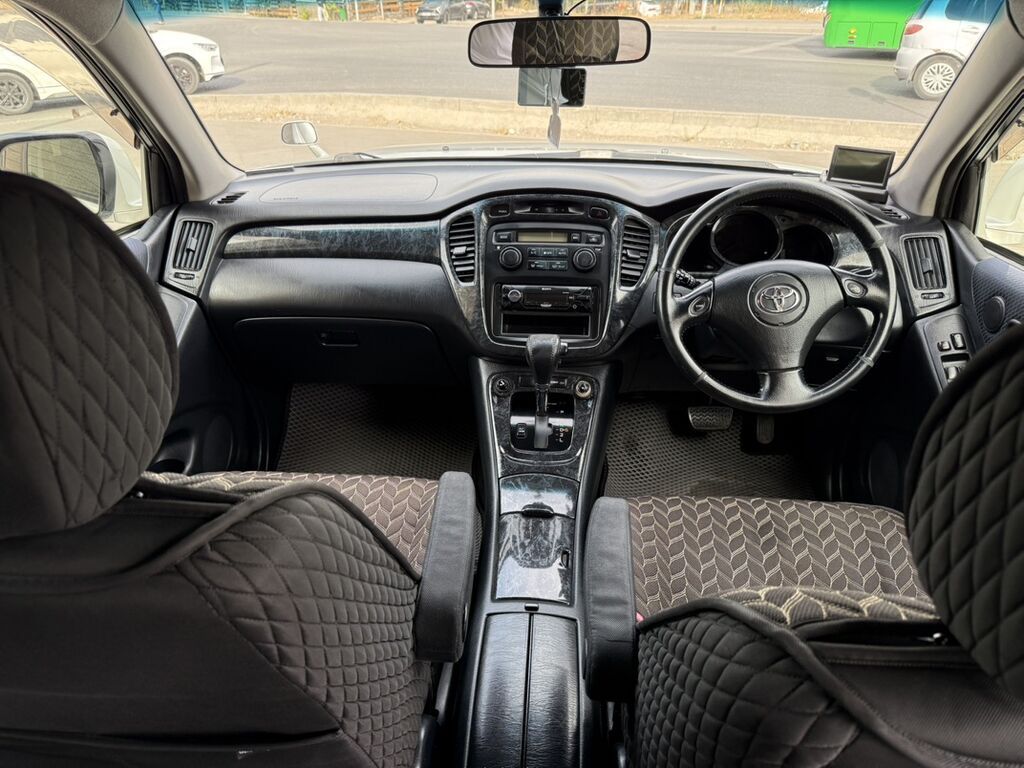 Toyota Kluger: 2003 г., 2.4 л, Автомат, Бензин, Кроссовер: фото 7