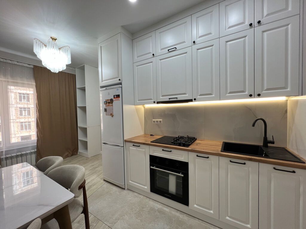 2 комнаты, 75 м², Асанбай мкр 3 этаж, Евроремонт: фото 4