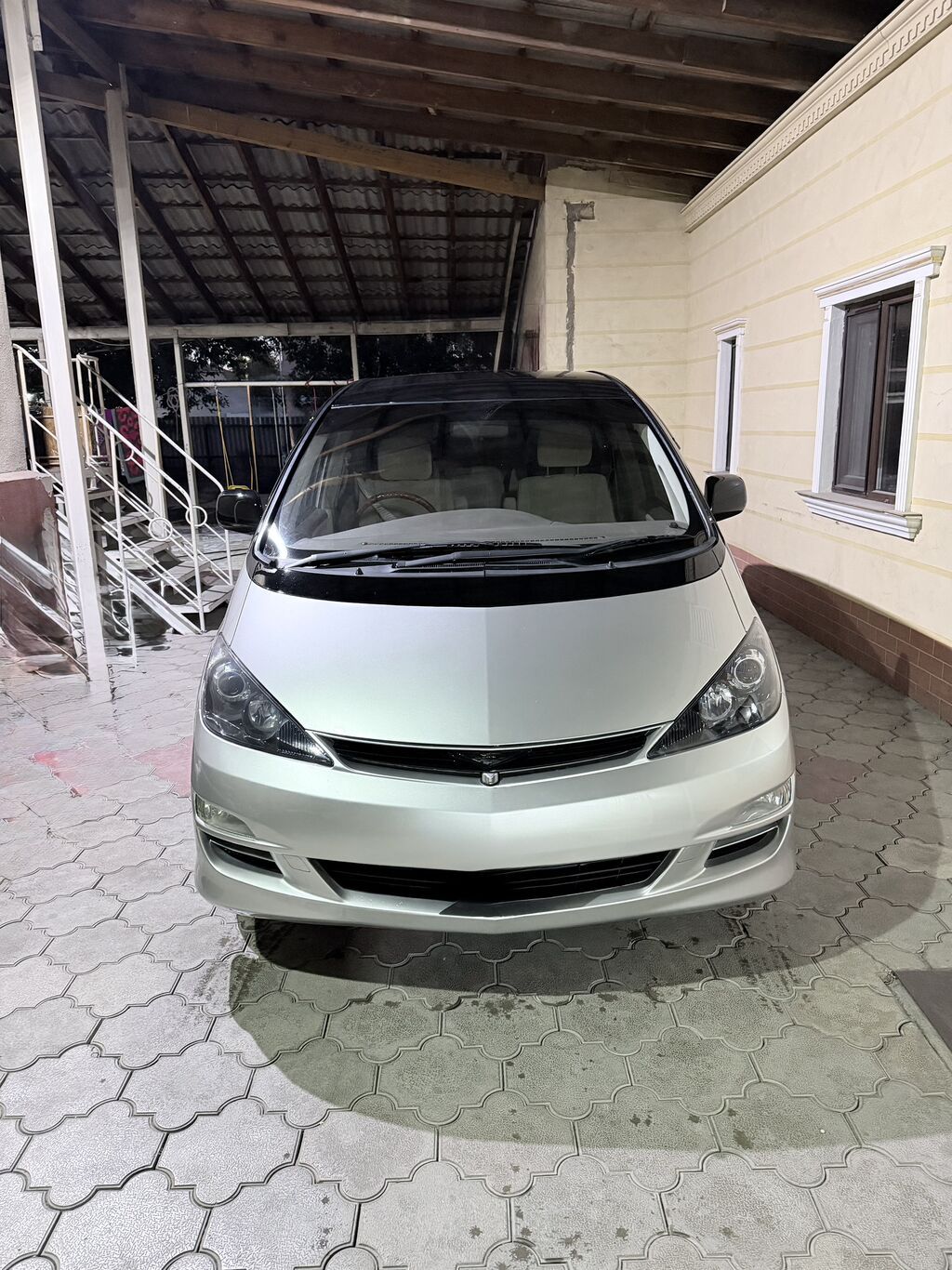 Toyota Estima: 2003 г., 2.4 л, Автомат, Газ, Минивэн: фото 2
