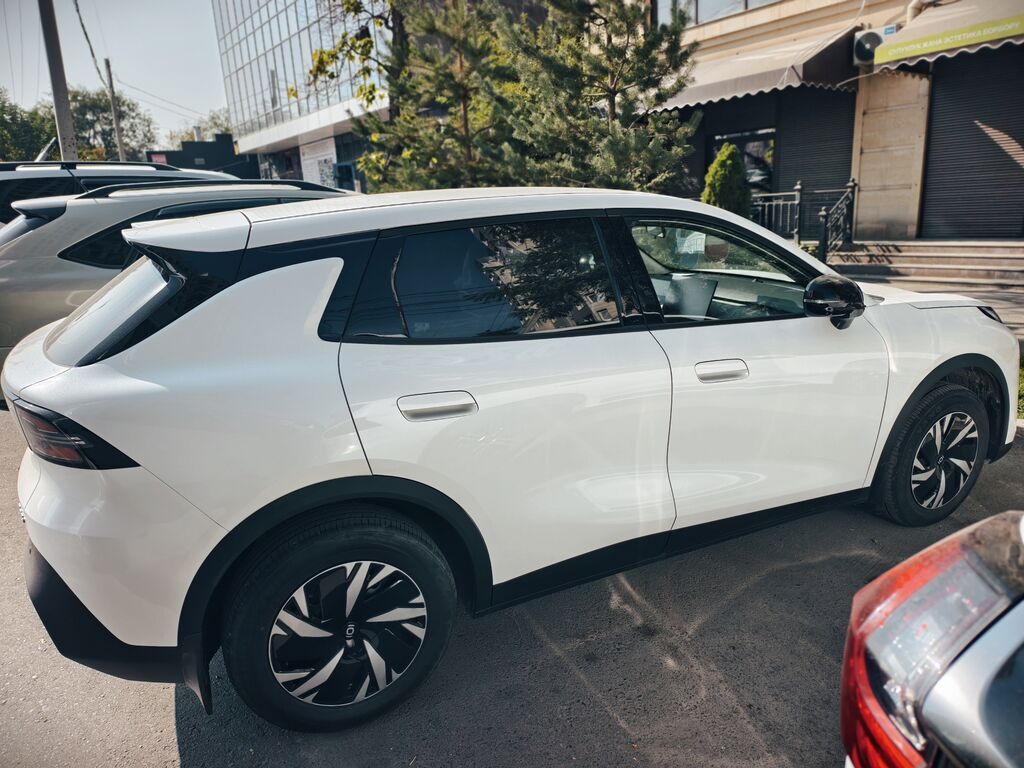 Changan Qiyuan Q05: 2026 г., 0.1 л, Автомат, Электромобиль, Кроссовер: фото 2