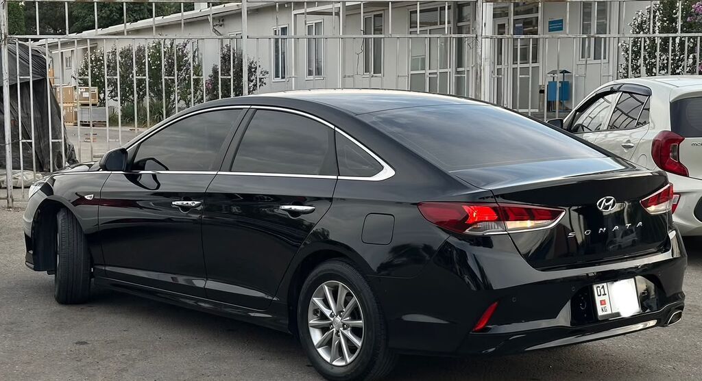 Hyundai Sonata: 2017 г., 2 л, Автомат, Газ, Седан: фото 4