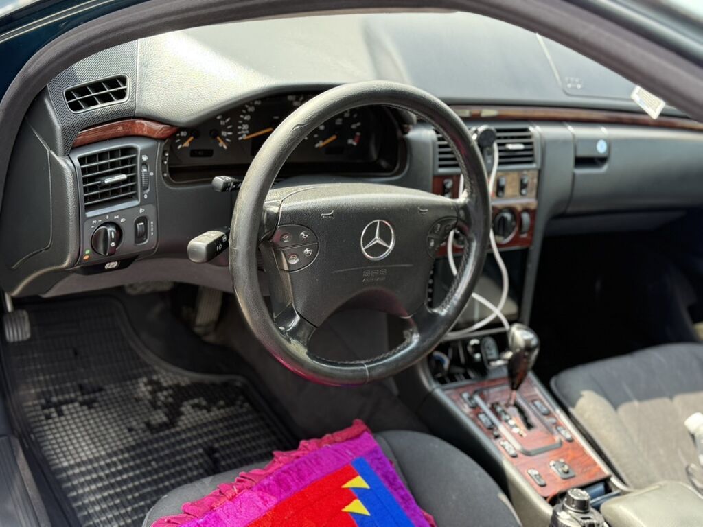 Mercedes-Benz E-Class: 2002 г., Автомат, Дизель, Универсал: фото 6