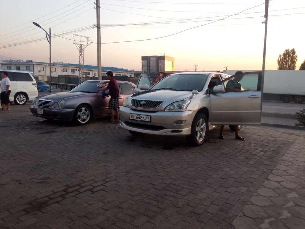 Toyota Harrier: 2003 г., 3 л, Автомат, Газ, Кроссовер: фото 3