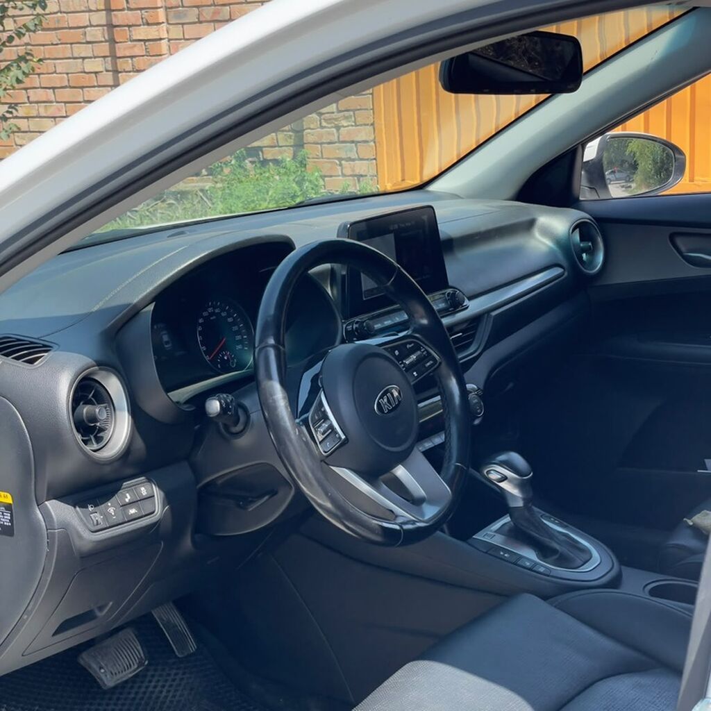 Kia K3: 2019 г., 1.6 л, Автомат, Бензин, Седан: фото 8