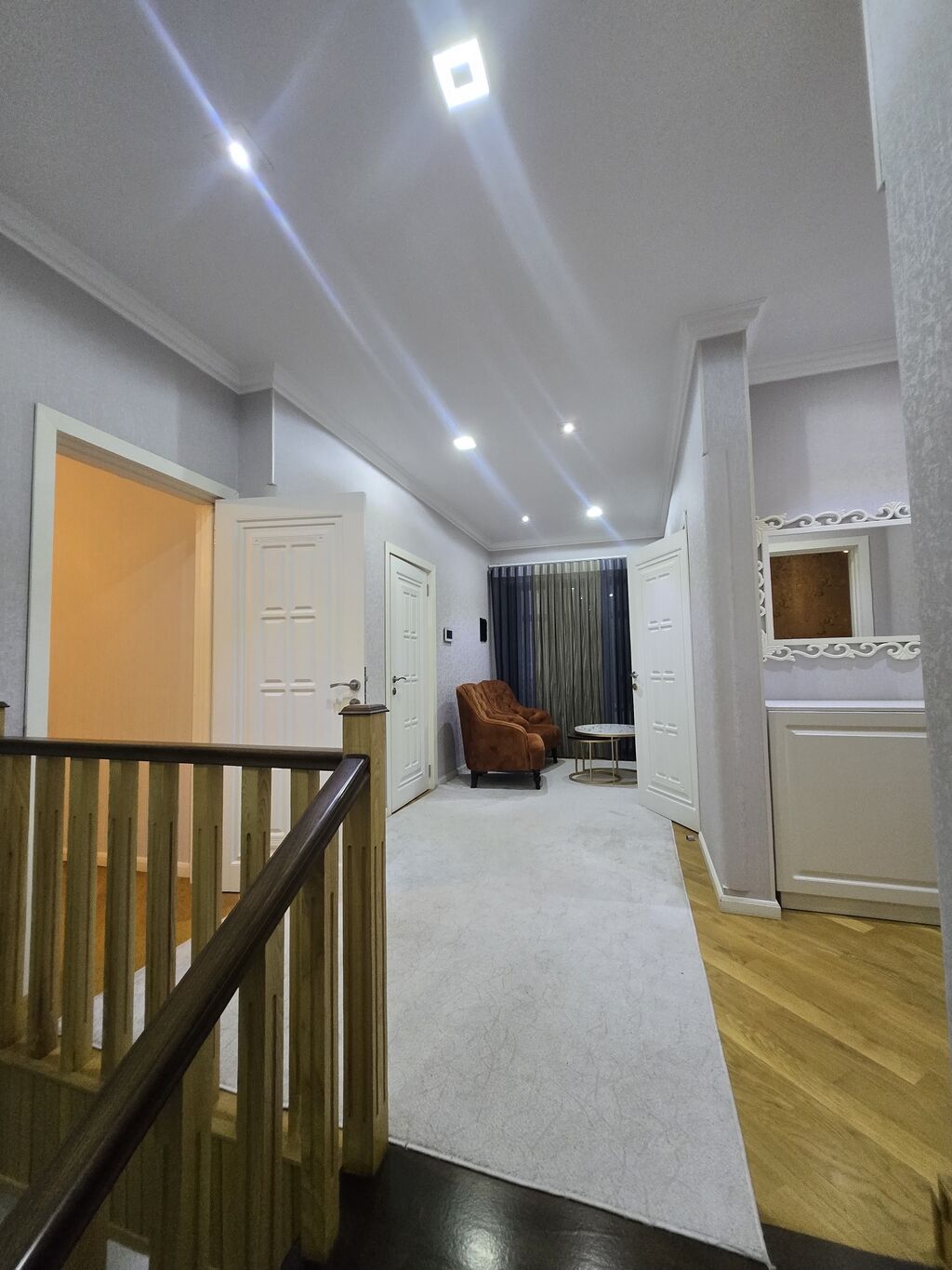 6 otaqlı, 200 kv. m, Kredit yoxdur, Yeni təmirli