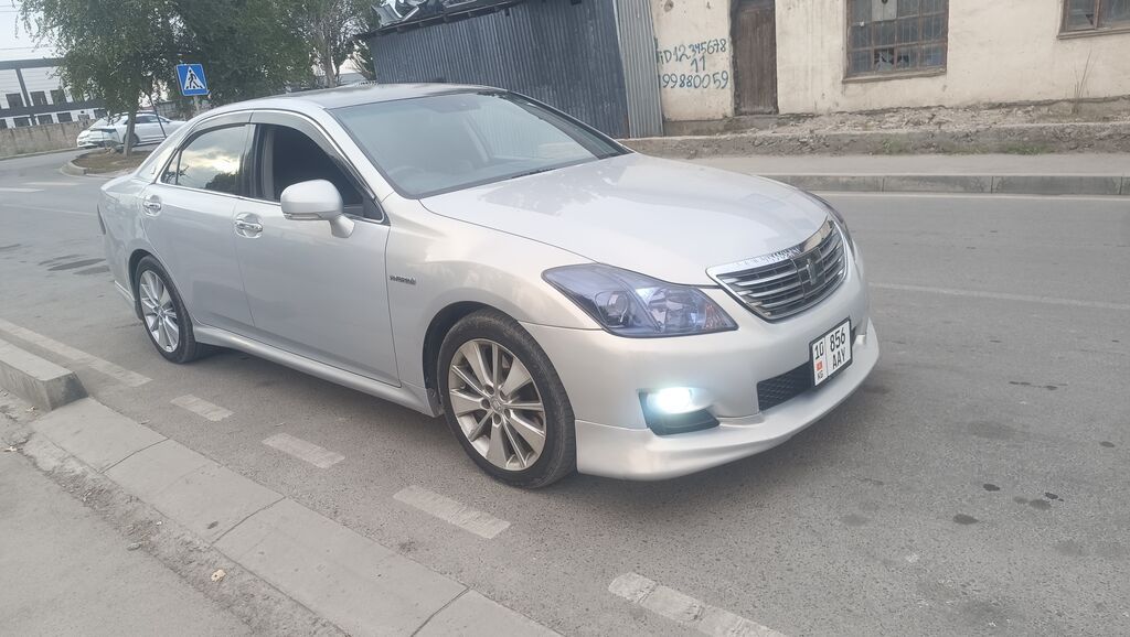 Toyota Crown: 2009 г., 3.5 л, Вариатор, Гибрид, Седан: фото 6