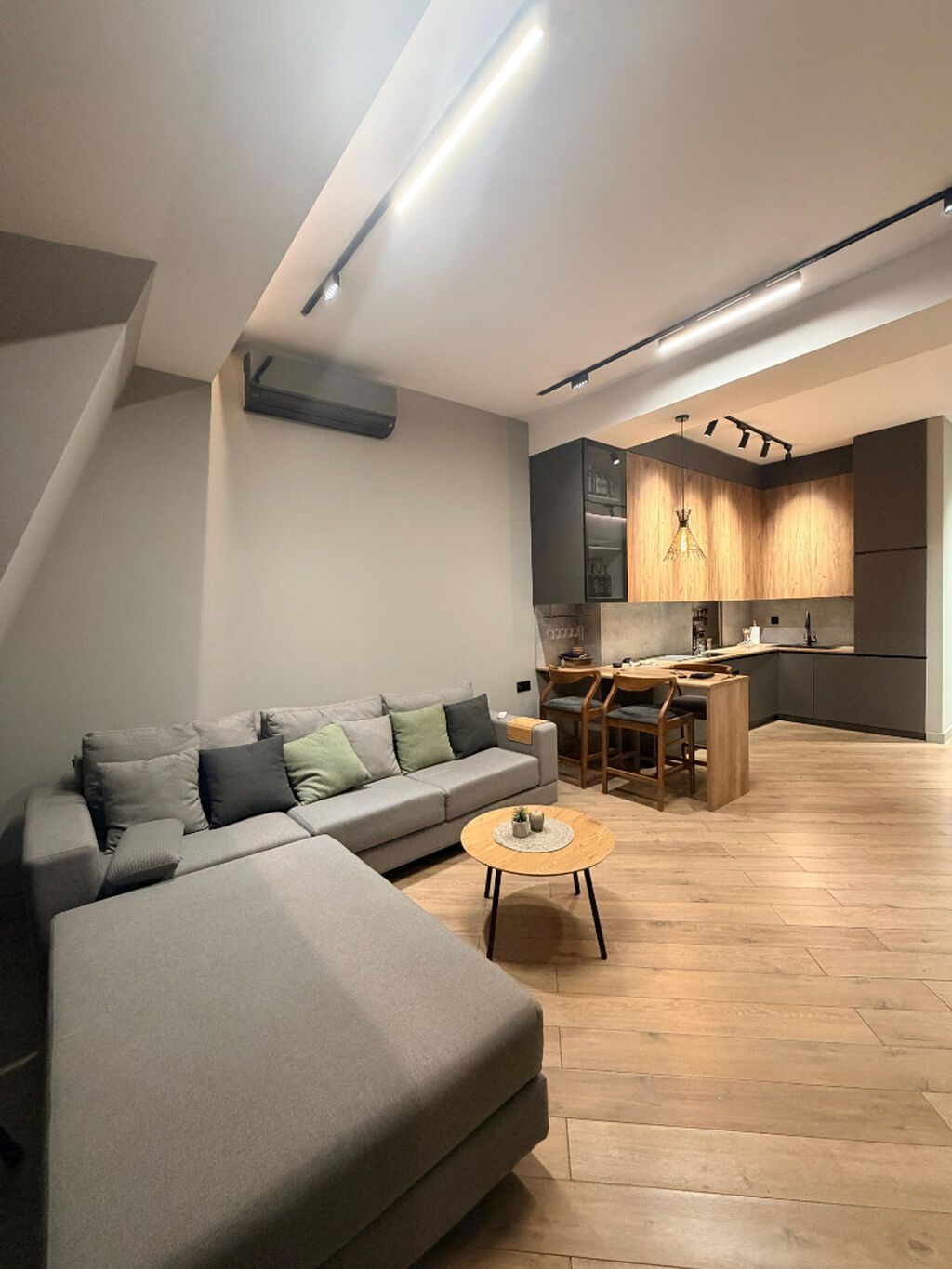 ✨ Nərimanov Rayonunda, Armoni Residence-də 2 Otaqlı Əla Təmirli Mənzil