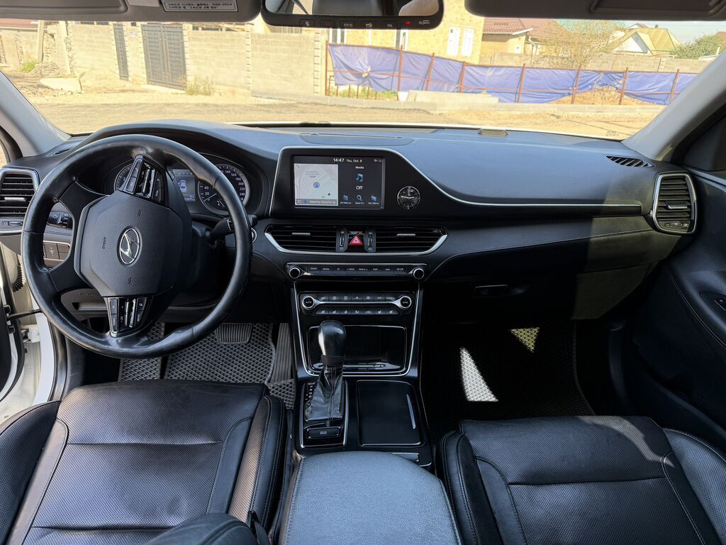 Hyundai Grandeur: 2018 г., 3 л, Автомат, Газ, Седан: фото 6
