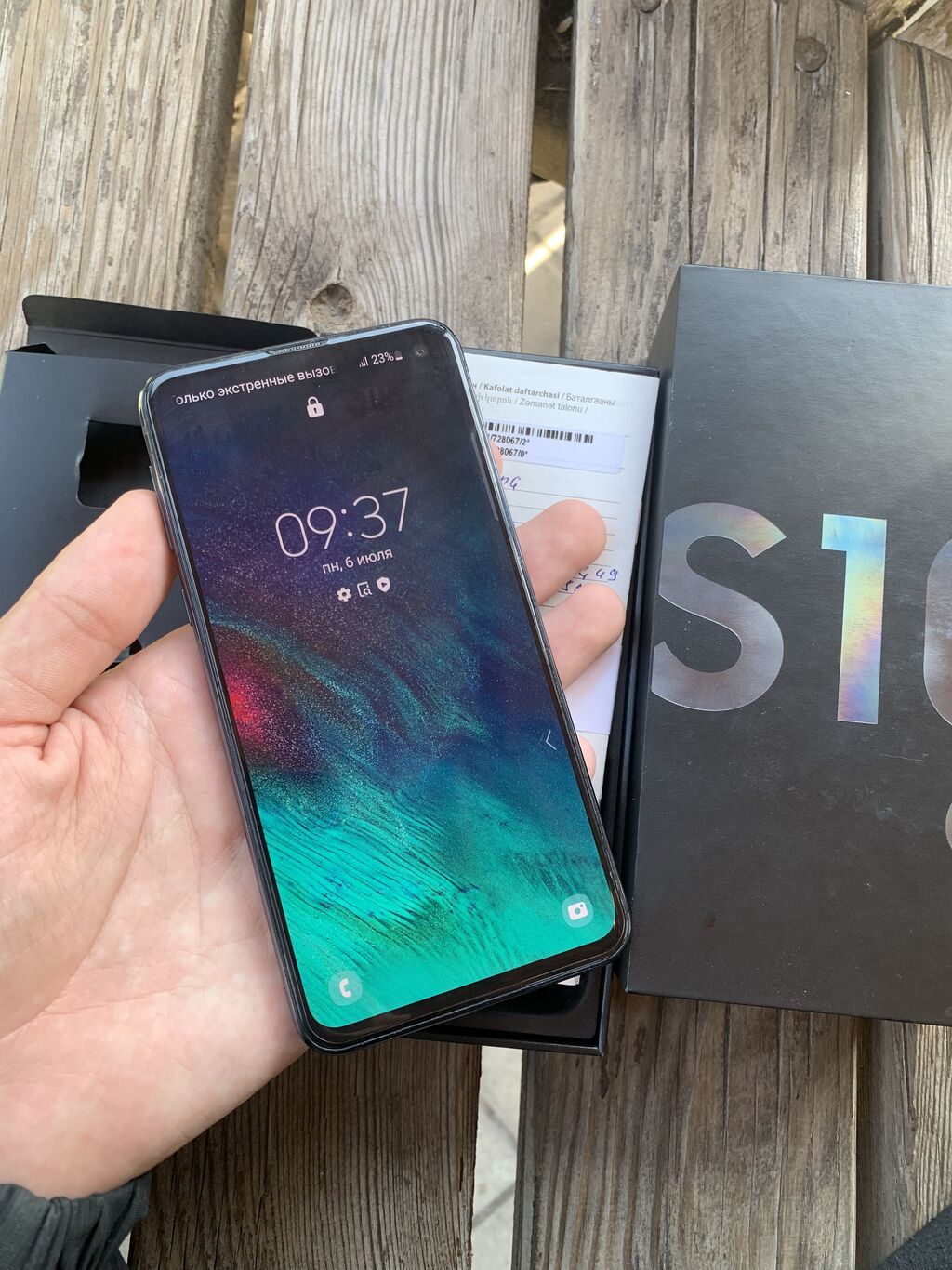 Samsung Galaxy S10e, Б/у, 128 ГБ, цвет - Черный, 1 SIM, 2 SIM, eSIM — фото 2