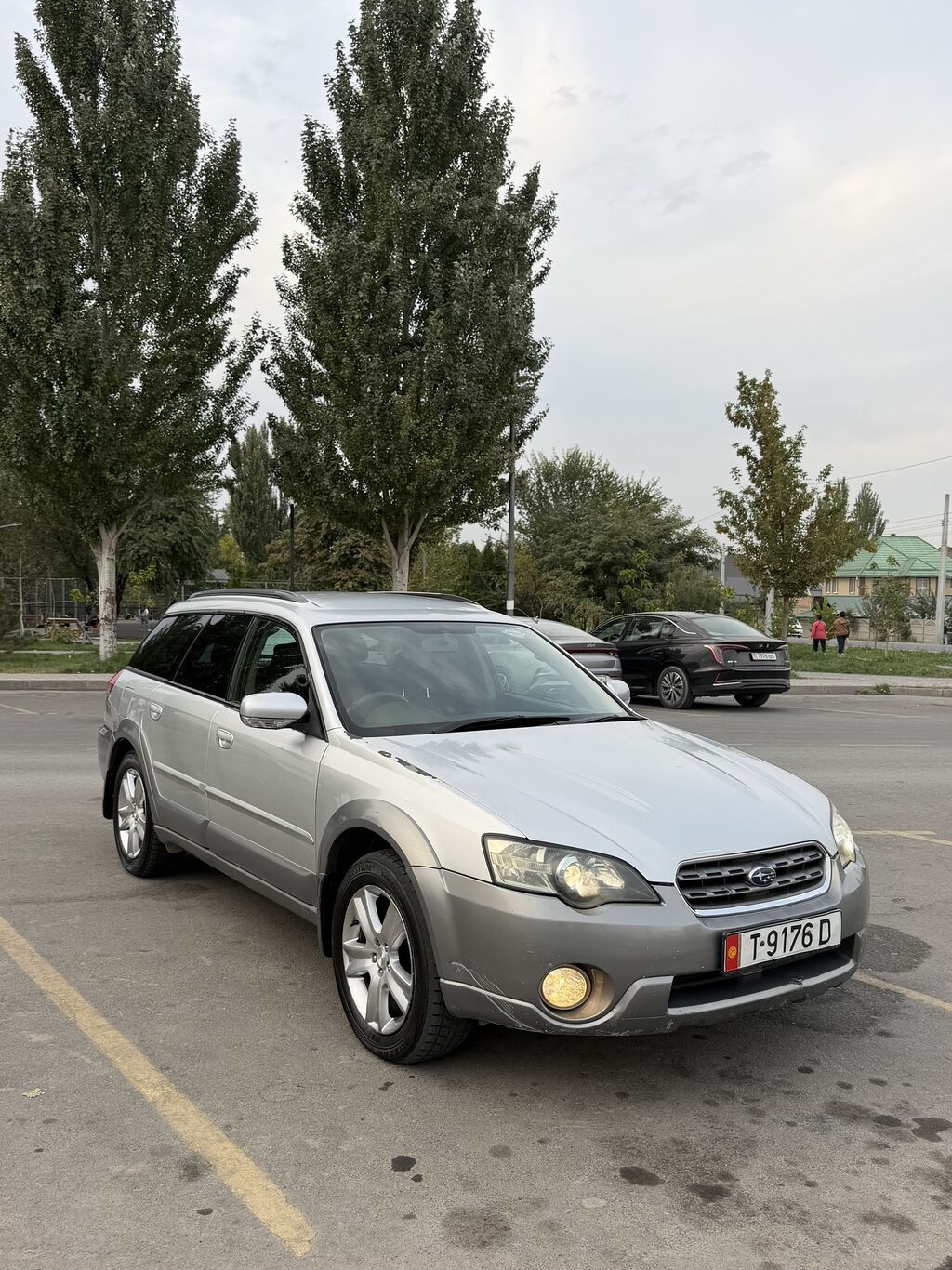 Subaru Outback: 2003 г., 3 л, Автомат, Бензин, Универсал: фото 2