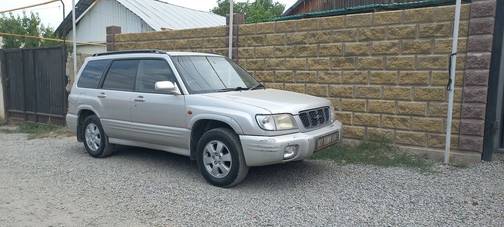 Subaru Forester 2001 г., 2 л, автомат: фото 5