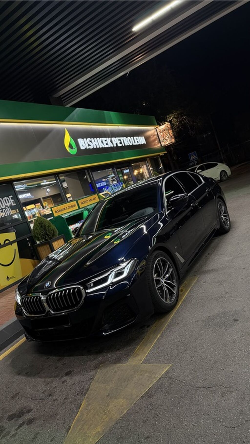 BMW 5 series: 2022 г., 2 л, Автомат, Бензин, Седан: фото 2