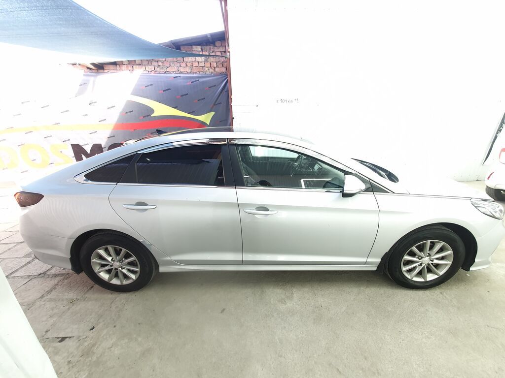 Hyundai Sonata: 2022 г., 2 л, Автомат, Газ, Седан: фото 5