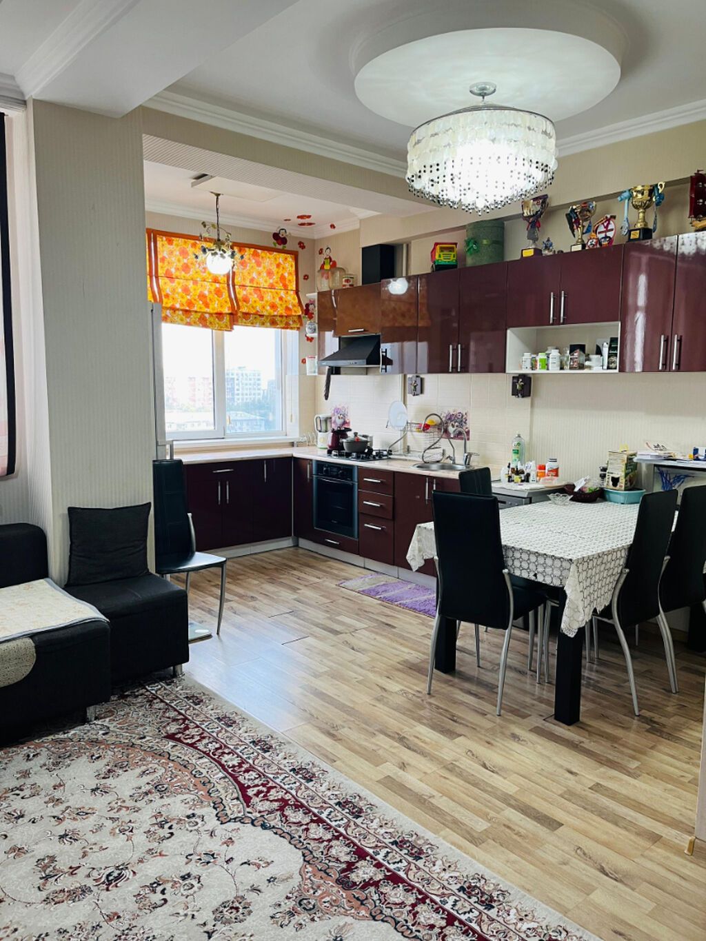3 комнаты, 83 м², 7 мкр Элитка, 7 этаж, Дизайнерский ремонт: фото 1