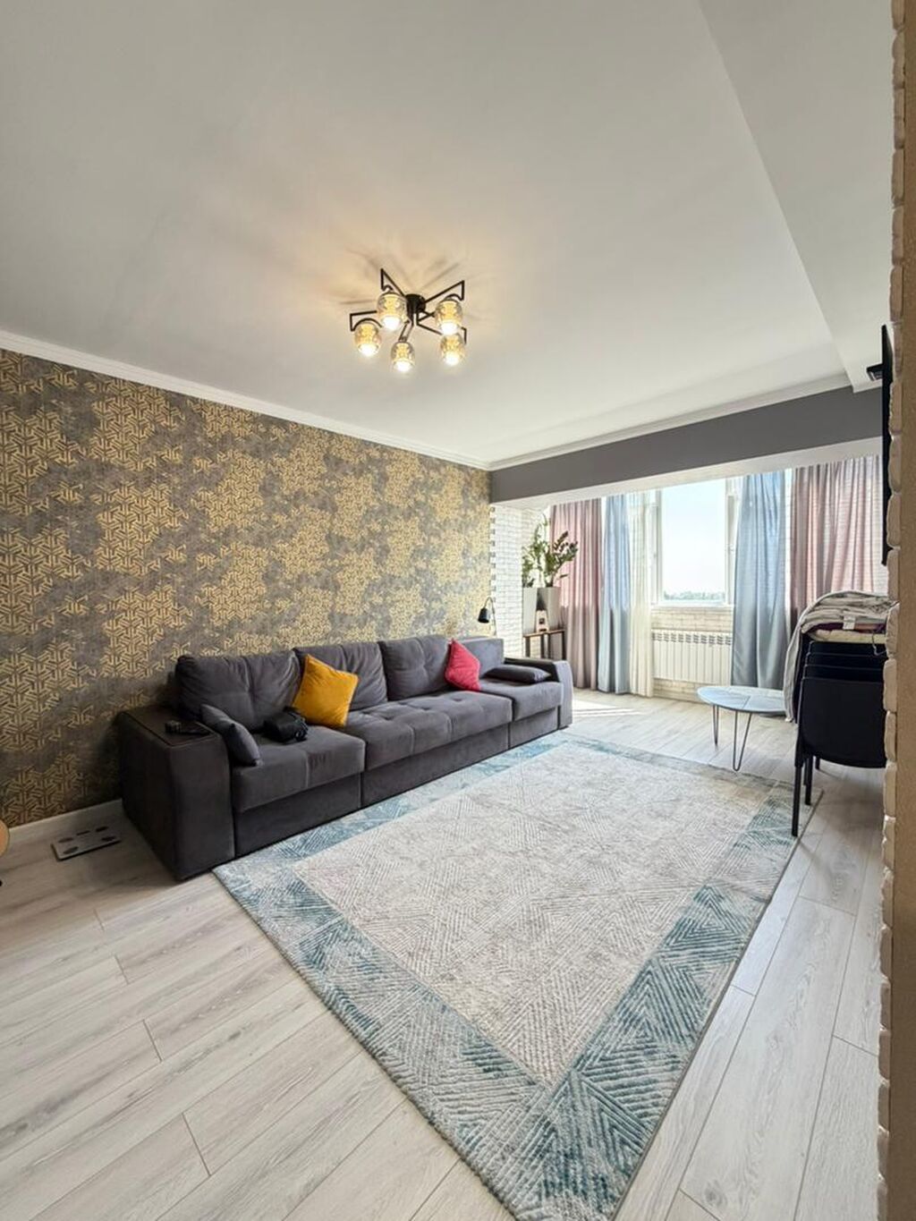1 комната, 46 м², Кок-Жар ж/м Элитка, 8 этаж, Евроремонт: фото 1