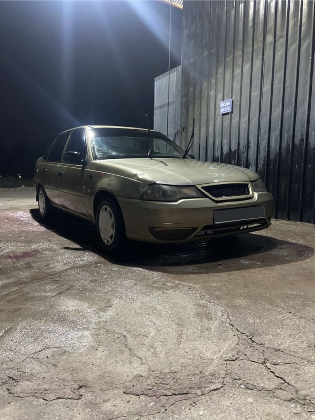 Daewoo Nexia: 2010 г., 1.6 л, Механика, Бензин, Седан: фото 3