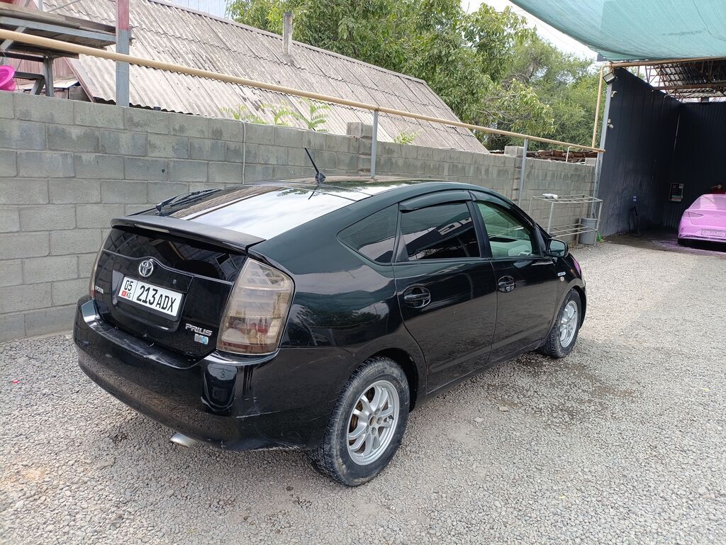 Toyota Prius: 2008 г., 1.8 л, Автомат, Гибрид, Хэтчбэк: фото 4