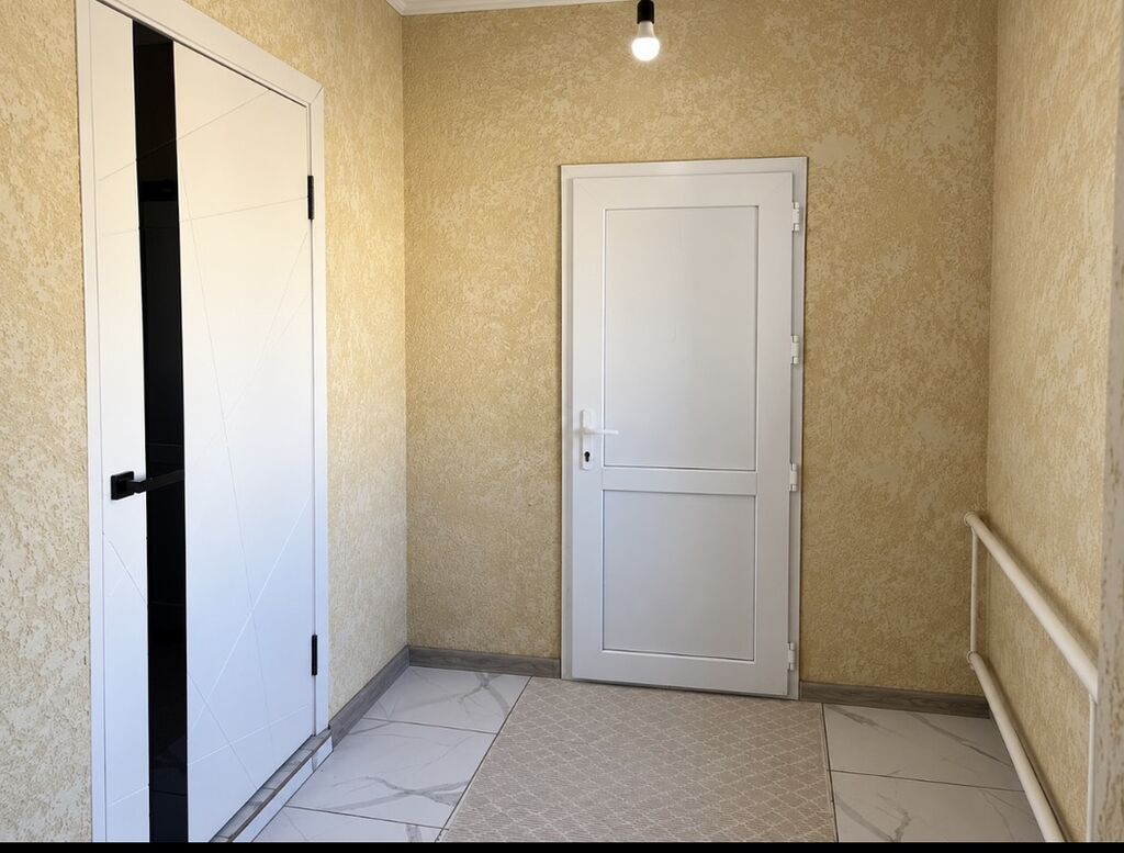3 комнаты, 70 м², 7 соток, Бишкек, Арча-Бешик ж/м Собственник: фото 8