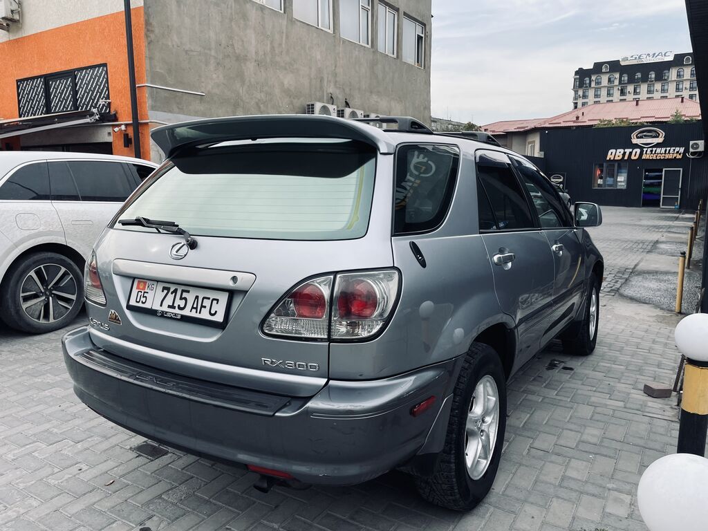 Lexus RX: 2000 г., 3 л, Автомат, Газ: фото 2
