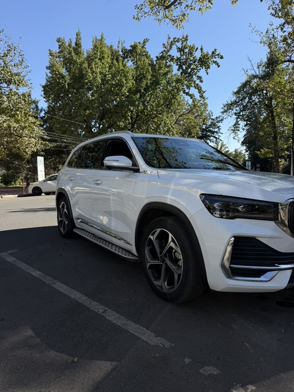 Geely Monjaro: 2022 г., 2 л, Автомат, Бензин, Кроссовер: фото 2