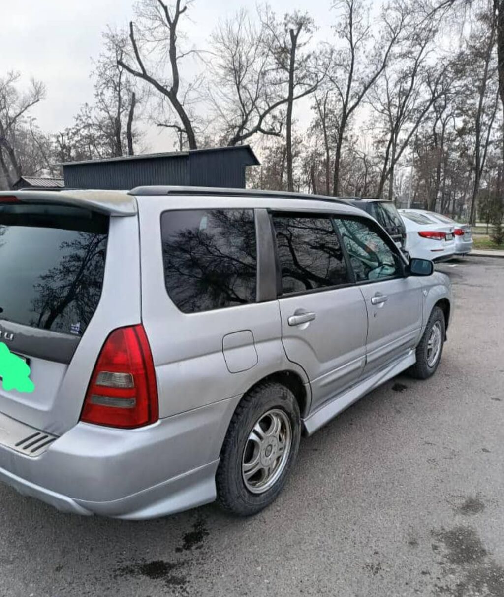 Subaru Forester: 2003 г., 2 л, Автомат, Бензин, Внедорожник: фото 2