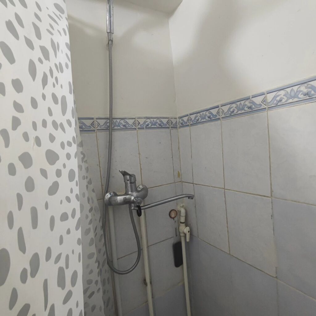 2 комнаты, 34 м², Аламедин-1 мкр Гостиничный тип, 1 этаж, Старый ремонт: фото 6