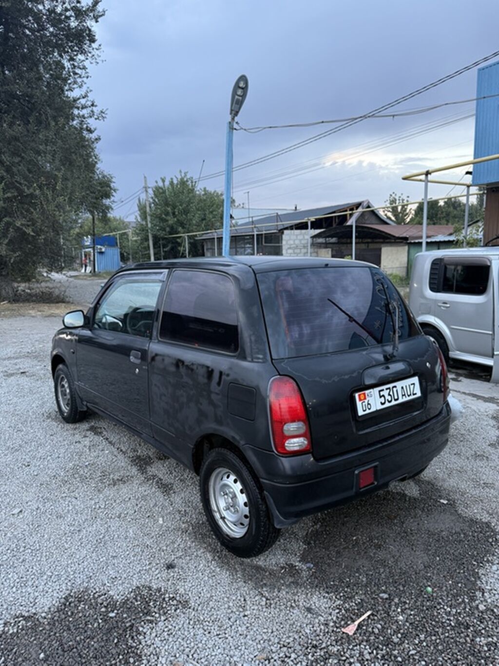 Daihatsu Cuore: 2001 г., 1 л, Механика, Бензин, Купе: фото 4