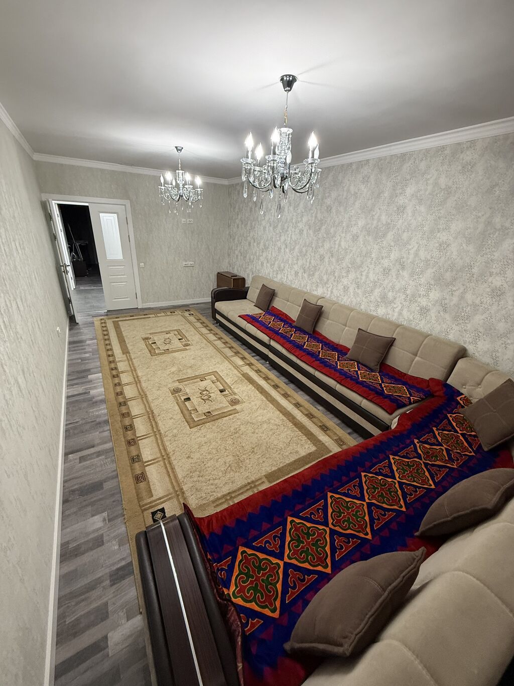 2 комнаты, 66 м², 105 серия, 1 этаж, Евроремонт