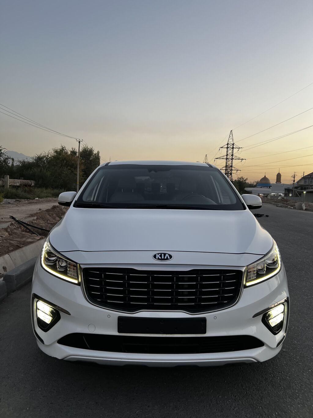 Kia Carnival: 2019 г., 2.2 л, Автомат, Дизель, Минивэн: фото 2