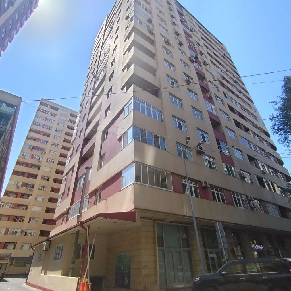 4 otaqlı, Yeni tikili, 168 kv. m