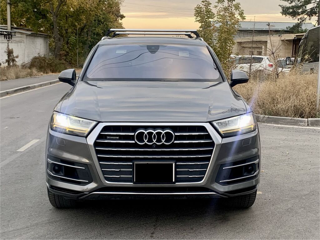 Audi Q7: 2018 г., 3 л, Автомат, Бензин, Внедорожник: фото 2