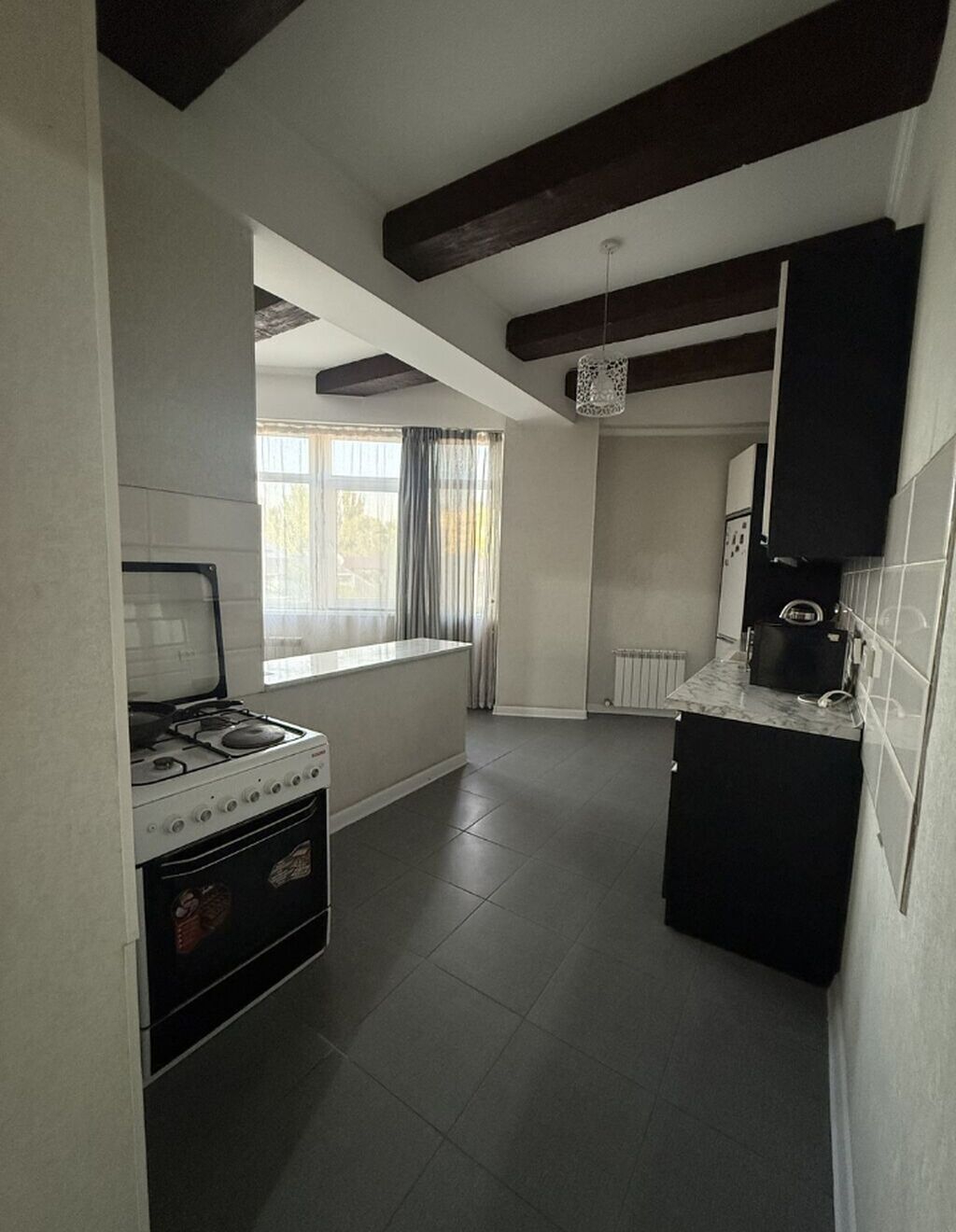 2 комнаты, 87 м², Манаса/Боконбаева Элитка, 3 этаж, Старый ремонт: фото 2
