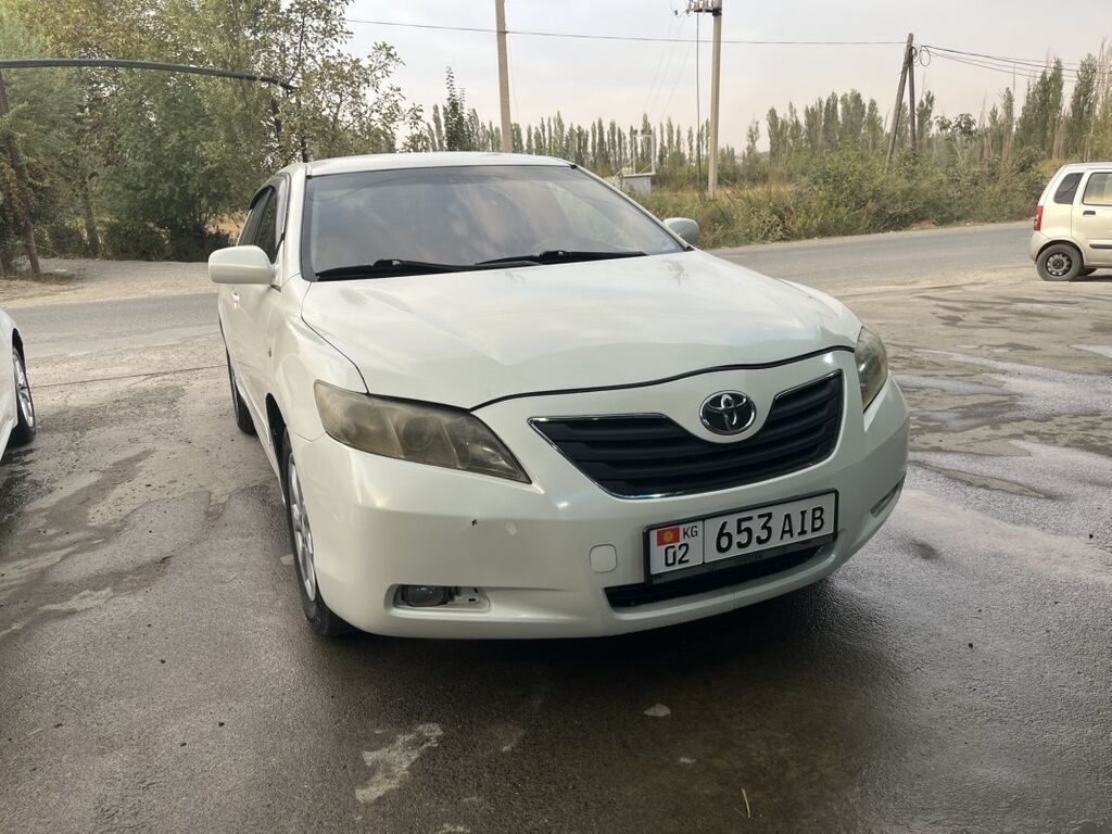 Toyota Camry: 2007 г., 2.4 л, Автомат, Бензин, Седан: фото 2