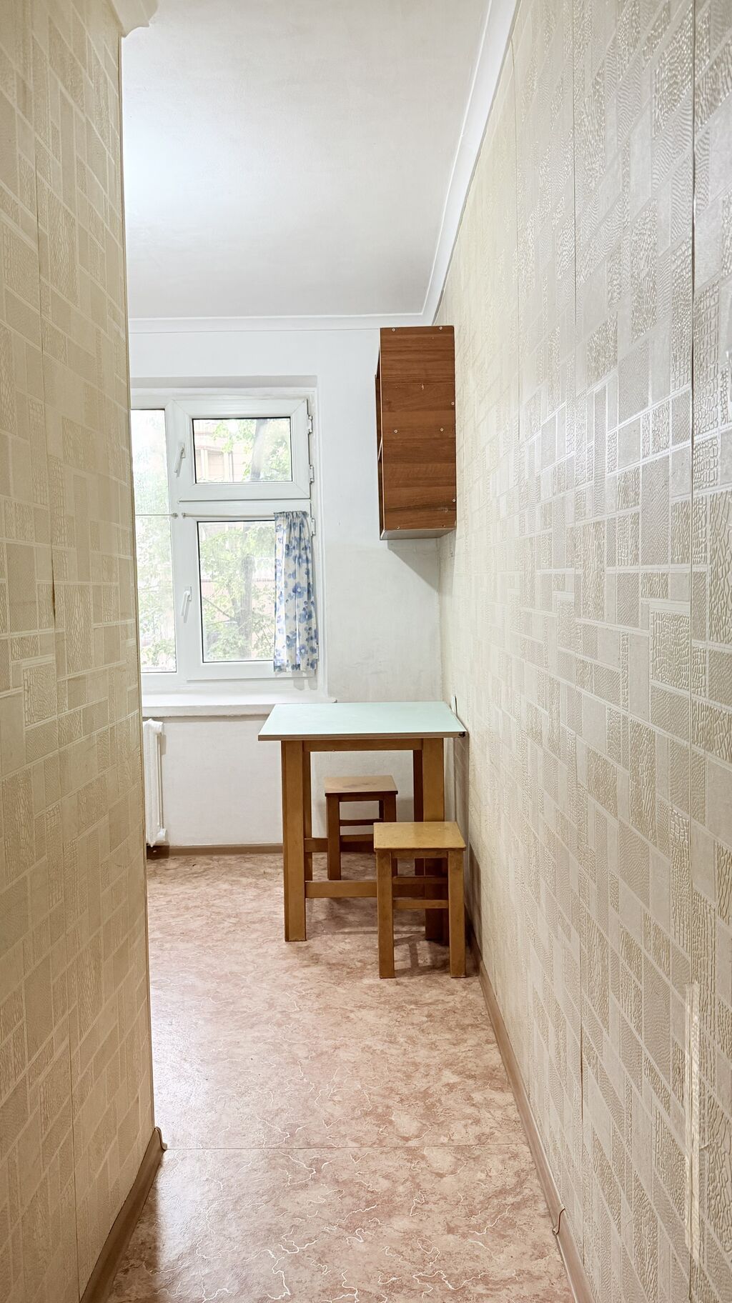 2 комнаты, 43 м², Юг-2 мкр 104 серия, 2 этаж, Старый ремонт: фото 5