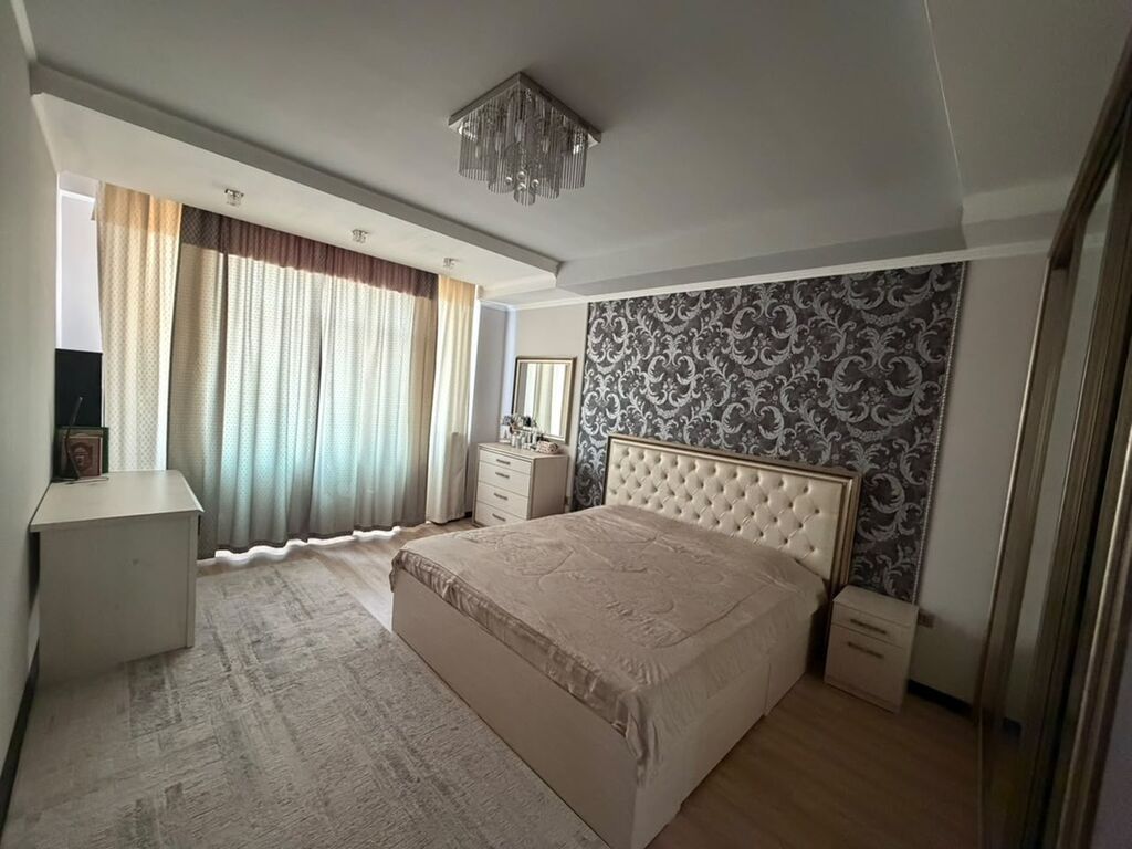 3 комнаты, 90 м², Старый аэропорт 7 этаж, Свежий ремонт: фото 1