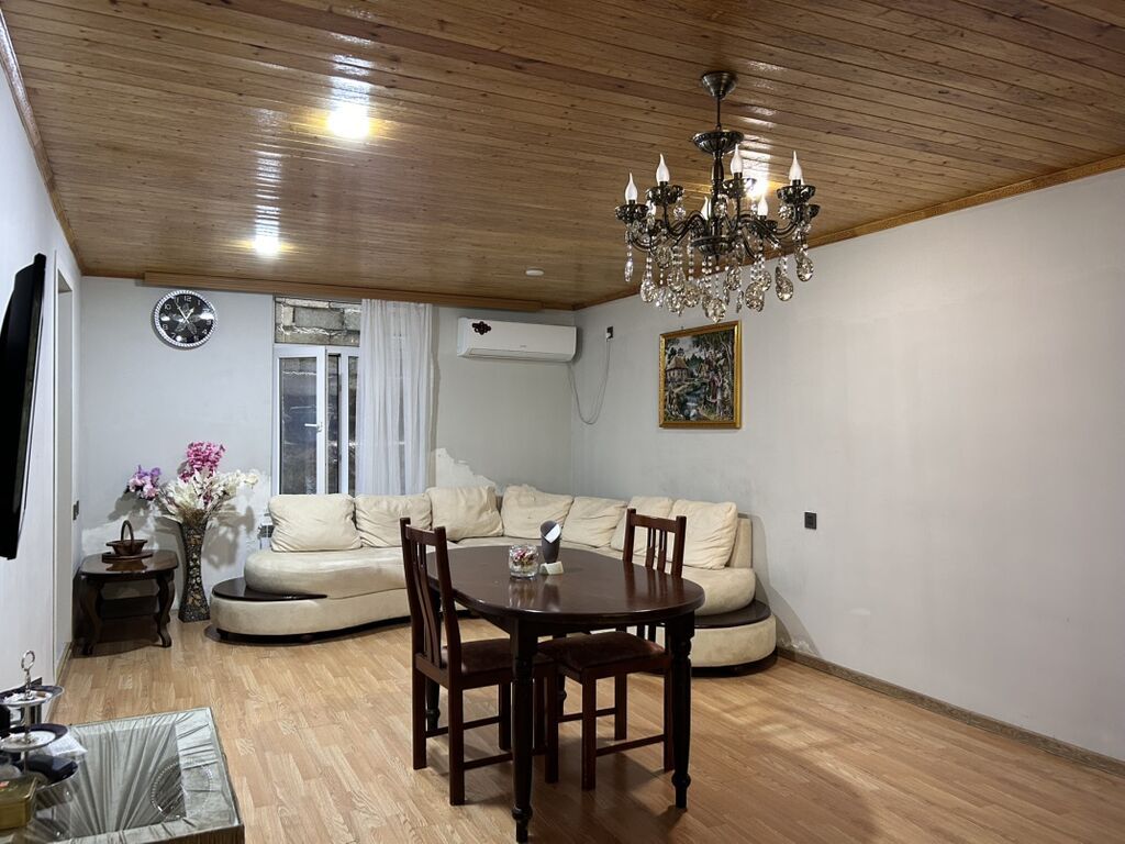 5 otaqlı, 72 kv. m, Kredit yoxdur, Yeni təmirli