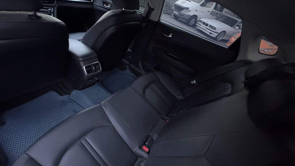 Kia Optima: 2019 г., 2 л, Автомат, Газ, Седан: фото 8